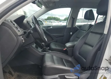 2017 Volkswagen Tiguan S из США, поврежденный, VIN WVGBV7AX2HK012760